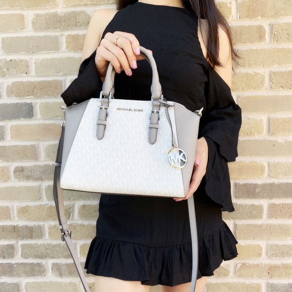 Michael Kors Handbags - SALE‼️‼️ 👜💕 Michael Kors Satchel White Gray